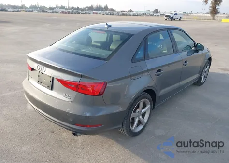 2015 Audi A3 2.0T Premium z USA, uszkodzony, nr VIN WAUBFGFF5F1130545